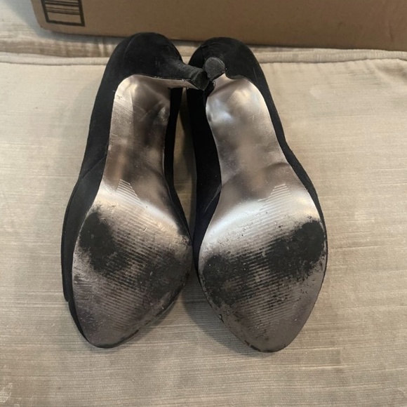 Steve Madden black heels size 7.5 - Picture 3 of 3